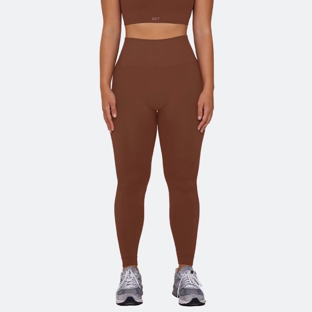 Set Active sold out Mocha leggings S